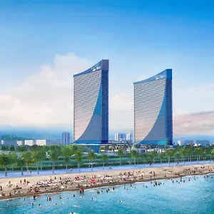 Orbi Center מלון דירות